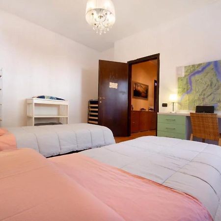 Appartamento House Of Roses Con Vista Duomo Como Exterior photo