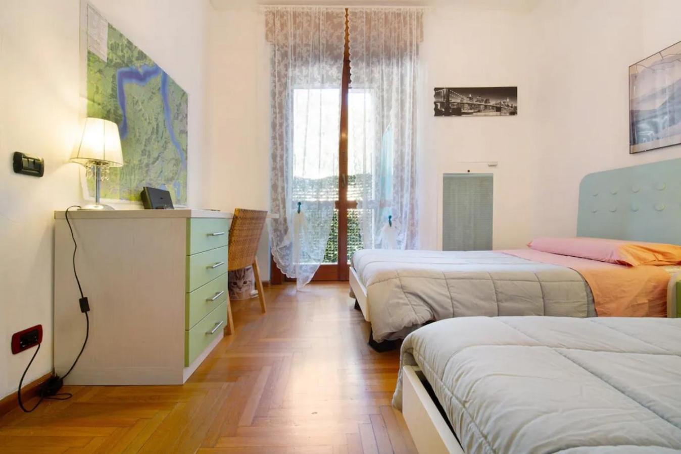 Appartamento House Of Roses Con Vista Duomo Como Exterior photo